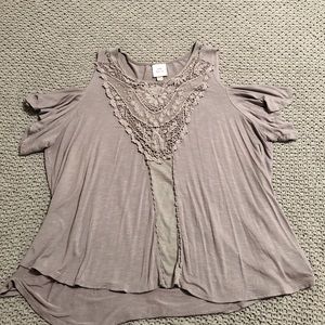 Knox Rose off-the shoulder top